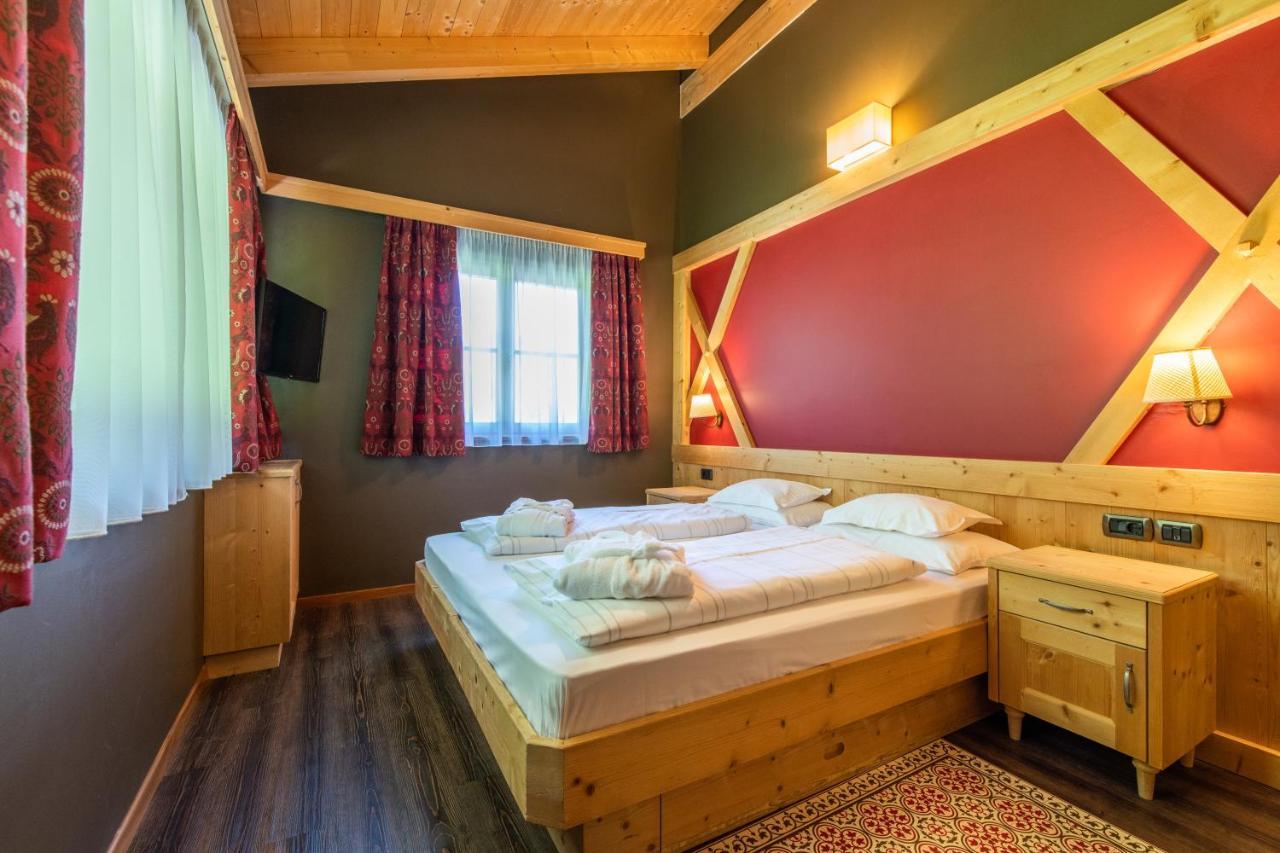 Hotel Somont Selva di Val Gardena Esterno foto