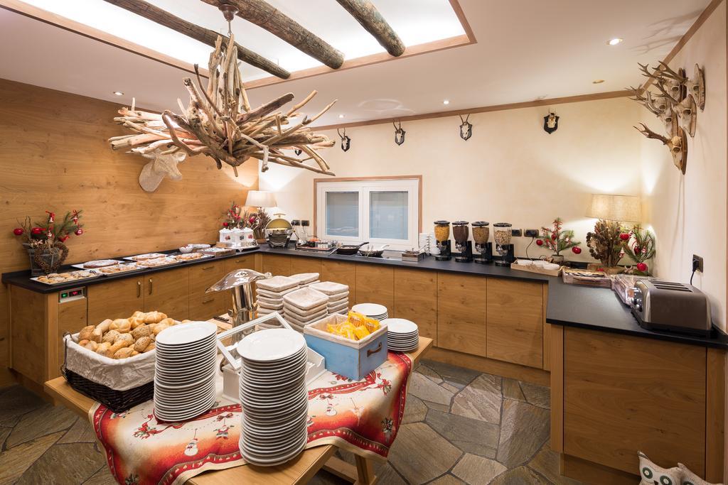 Hotel Somont Selva di Val Gardena Esterno foto