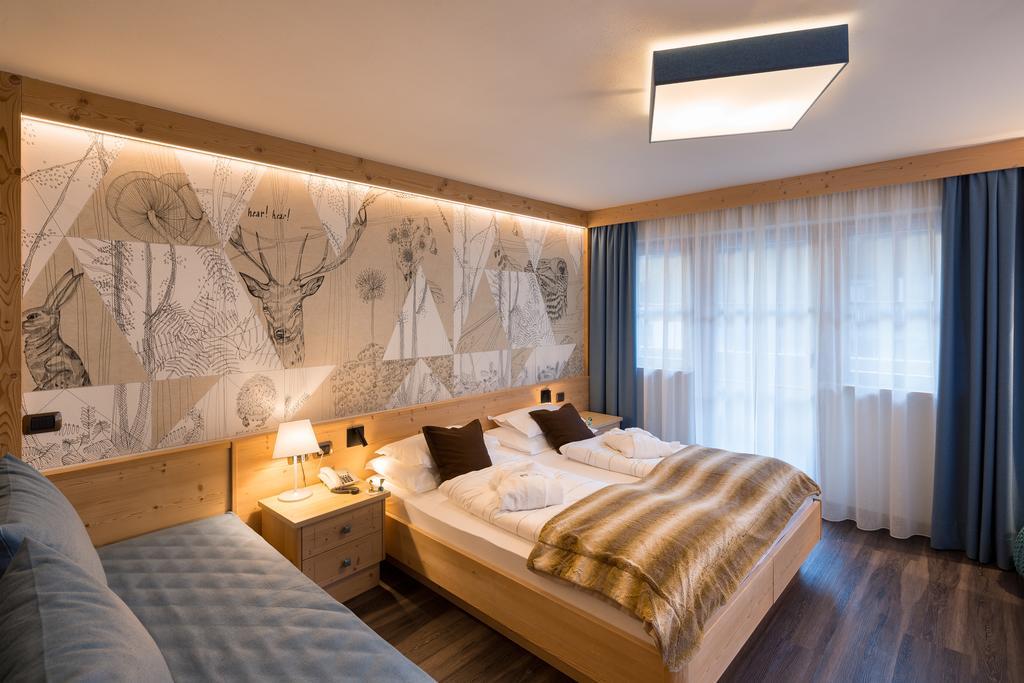 Hotel Somont Selva di Val Gardena Esterno foto