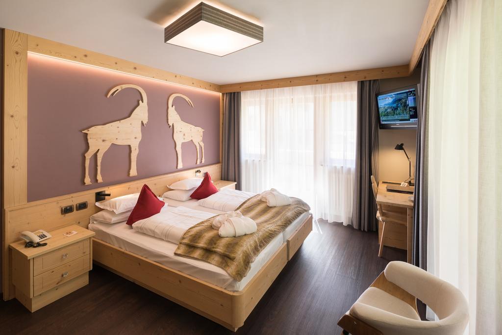 Hotel Somont Selva di Val Gardena Esterno foto
