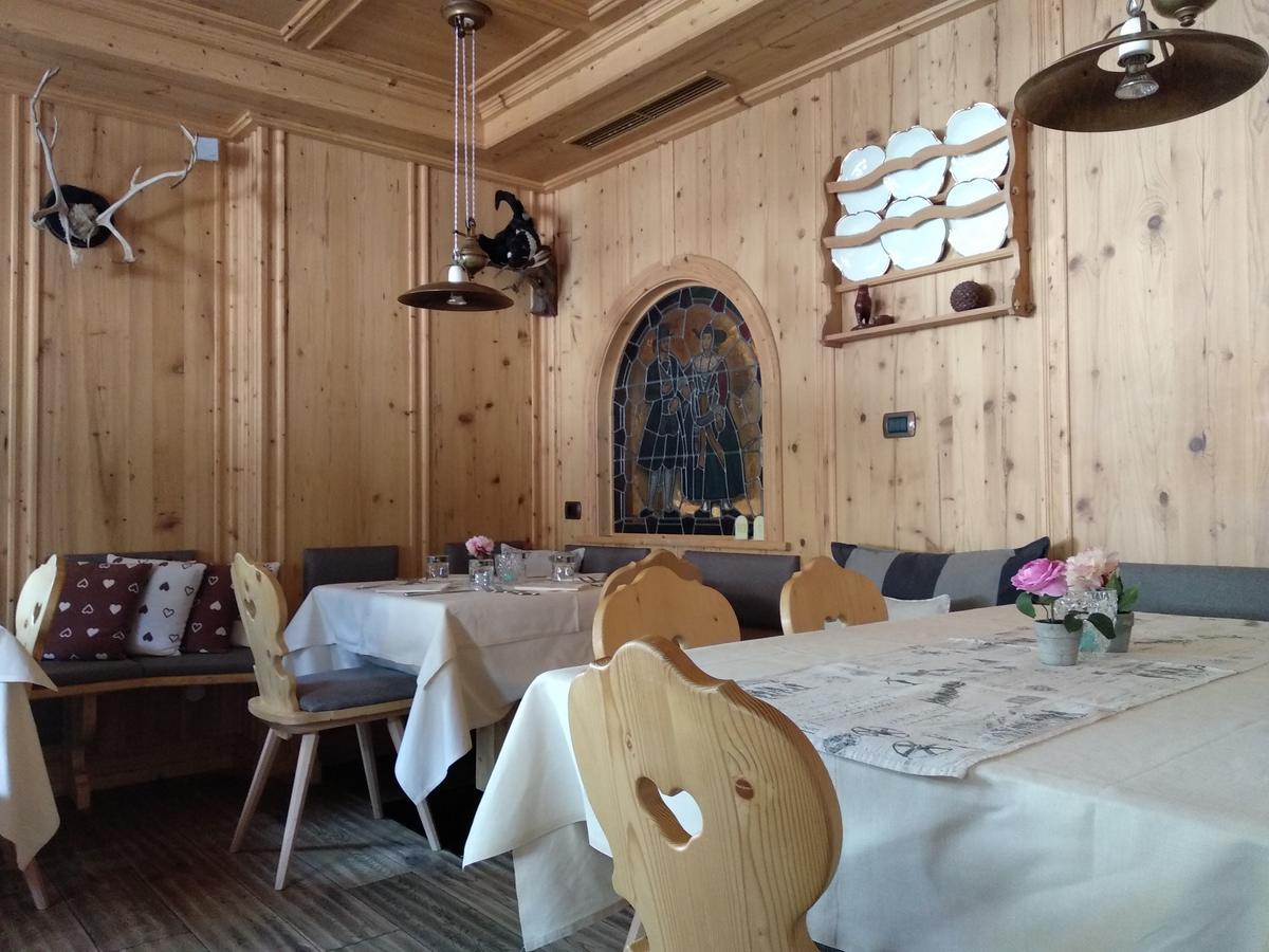 Hotel Somont Selva di Val Gardena Esterno foto