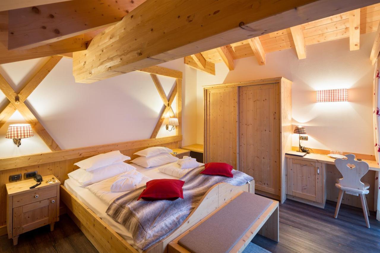 Hotel Somont Selva di Val Gardena Esterno foto