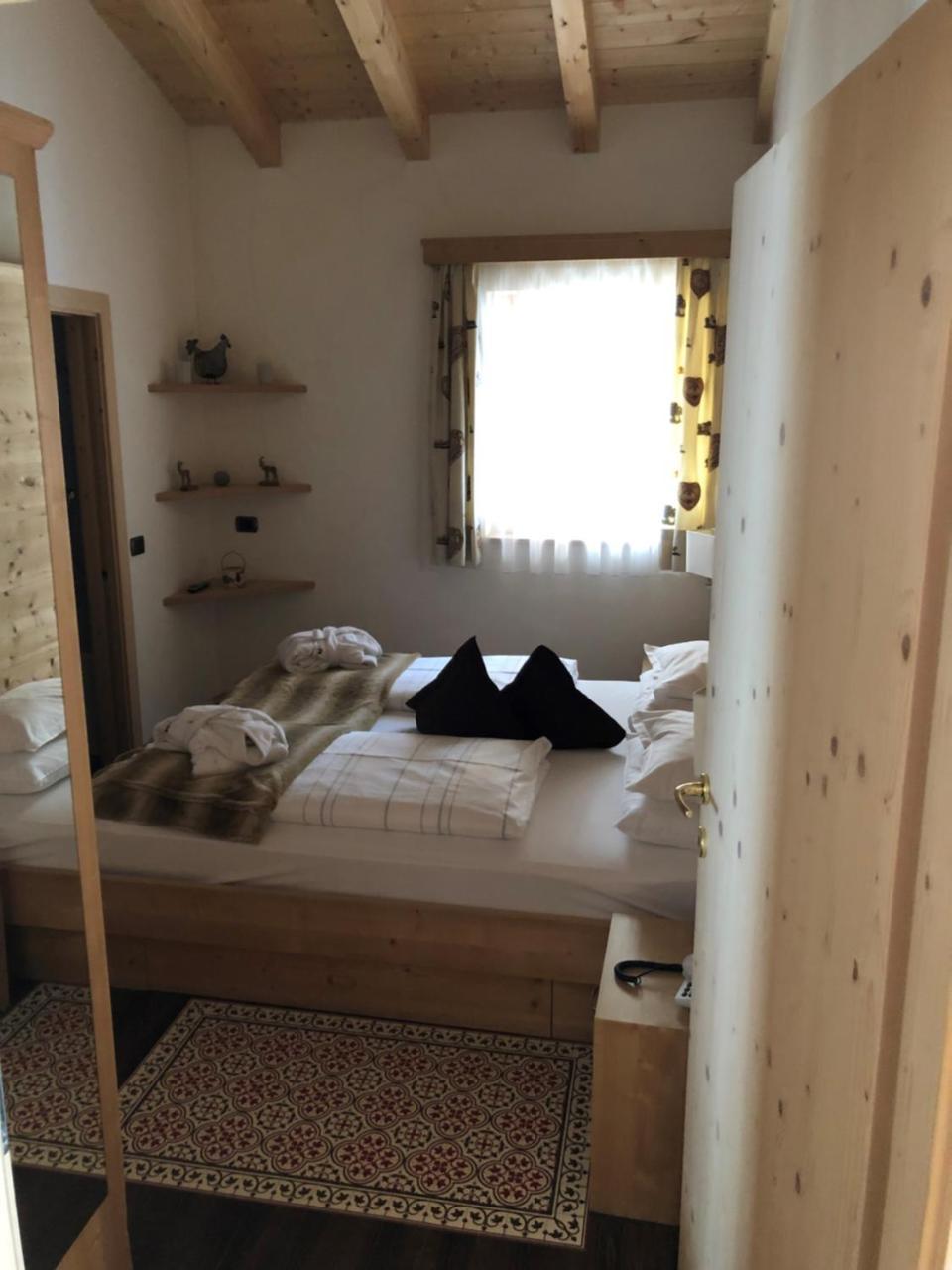Hotel Somont Selva di Val Gardena Esterno foto